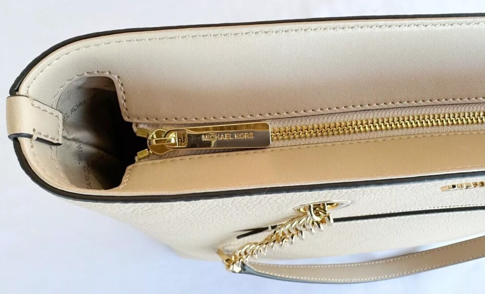 Kožená kabelka Michael Kors