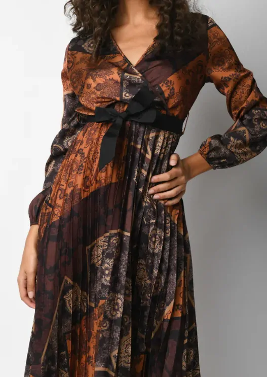 Saténové šaty Nuna Lie