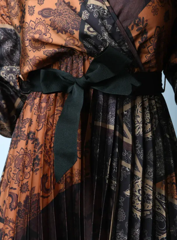 Saténové šaty Nuna Lie