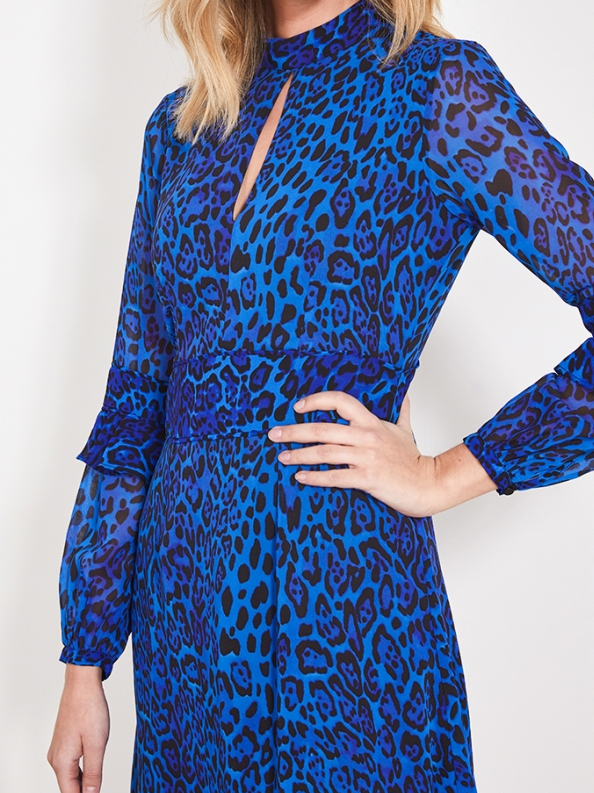 Modré šaty s leopardím vzorem Sosandar